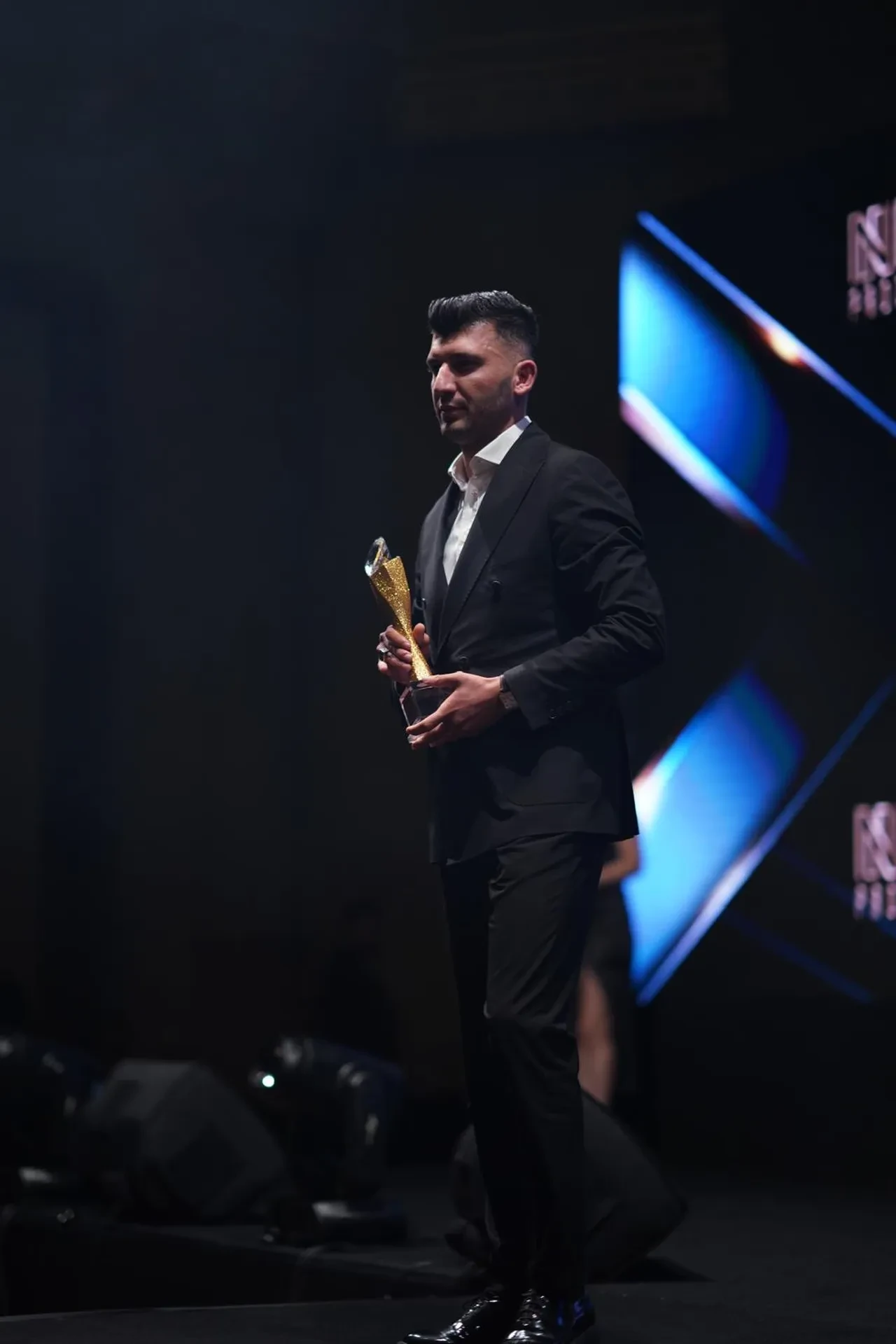 Kadir Özbey: Enflasyon döneminde gayrimenkul yatırımı çok önemli!