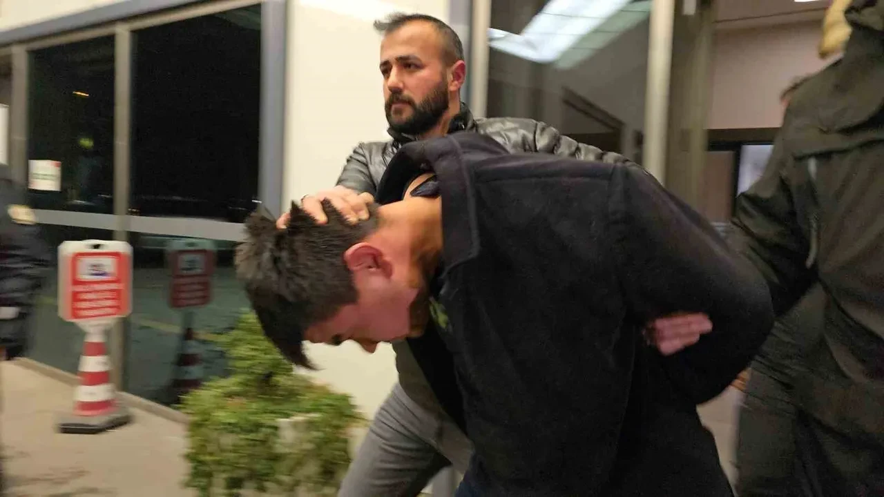 Karabük’te korkunç cinayet: Kardeşi ve yengesini çocukların önünde katletti