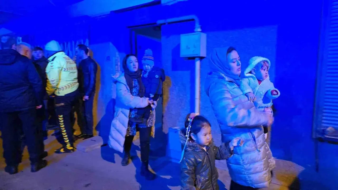 Karabük’te korkunç cinayet: Kardeşi ve yengesini çocukların önünde katletti