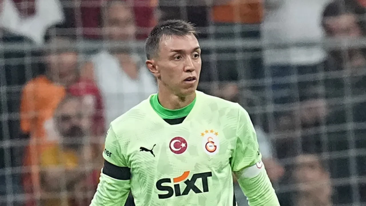 Muslera'dan derbi sonrası yorum! 'Bu maç çok şey ifade ediyor'