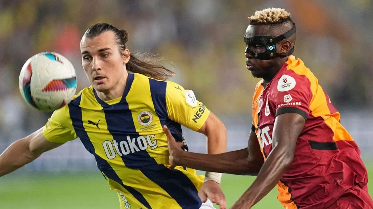 Osimhen'den derbi öncesi yabancı hakem yorumu! Sosyal medyada viral oldu