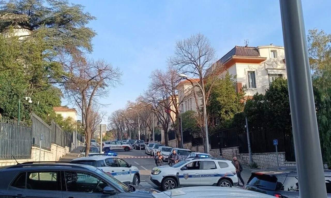 Son dakika | Fransa'da Rus Başkonsolosluğu yakınında patlama!