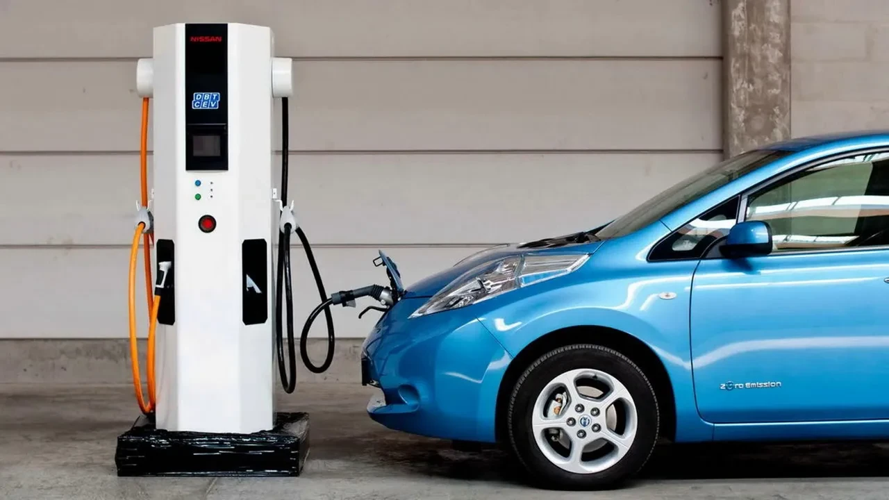 Trump elektrikli araç şarj istasyonlarını kapatmaya hazırlanıyor