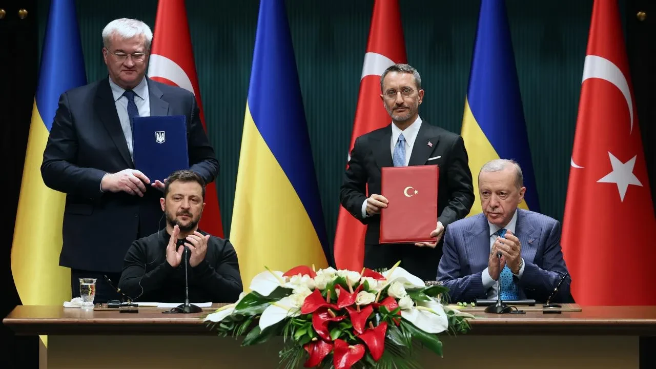 Zelenksiy'den sonra Lavrov da geliyor! Dünyanın gözü bir kez daha Ankara'da