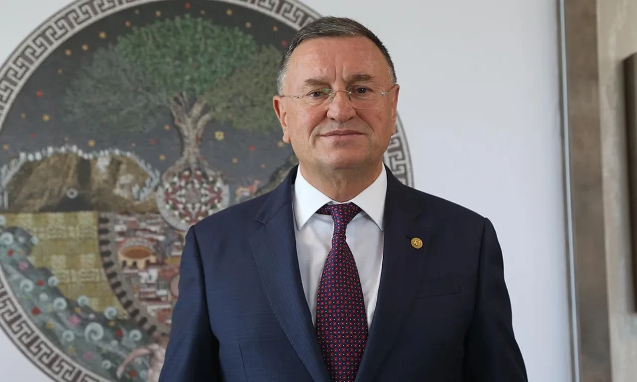 CHP'de şaibeli kurultay iddiası! Lütfü Savaş ifade verdi