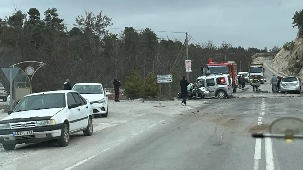 Denizli'de kafa kafaya facia: Ölü ve yaralılar var
