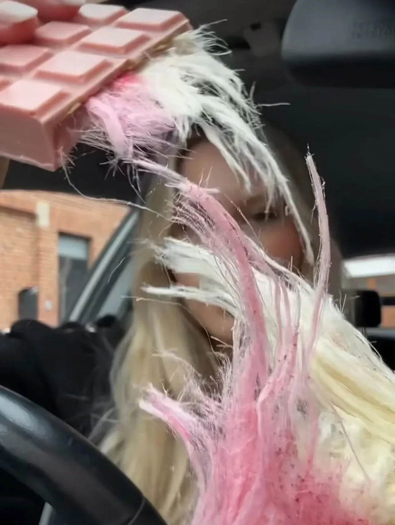 Dubai çikolatası unutuldu! TikTok'ta yeni trend: Melek saçlı çikolata