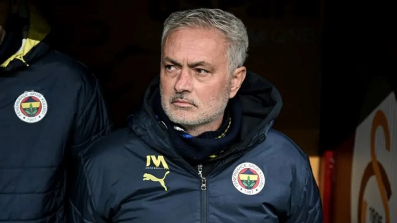 Fenerbahçe'den Jose Mourinho açıklaması! 