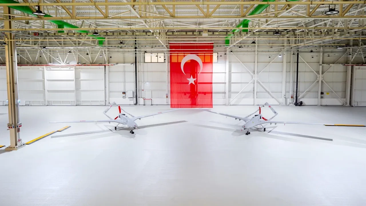 Görevini tamamlayan Bayraktar TB2 J11, unutulmaz bir miras bıraktı! Baykar Jandarma'ya yeni TB2 hediye etti