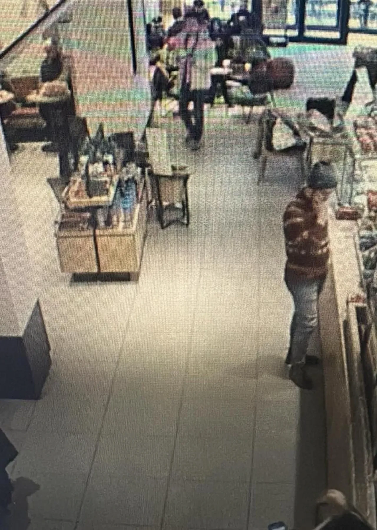 İş adamına şantaj tuzağı anbean kamerada! Oğlunun fotoğraflarını atıp 100 bin dolar istediler