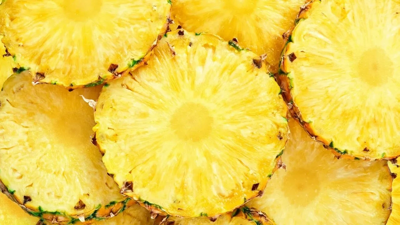 Ananas nasıl kesilir, yenir? Ananas faydaları ve iyi geldiği şeyler