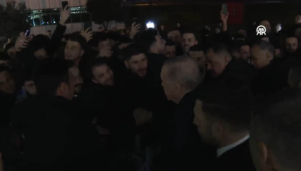 Gençlerden Cumhurbaşkanı Erdoğan'a doğum günü sürprizi!