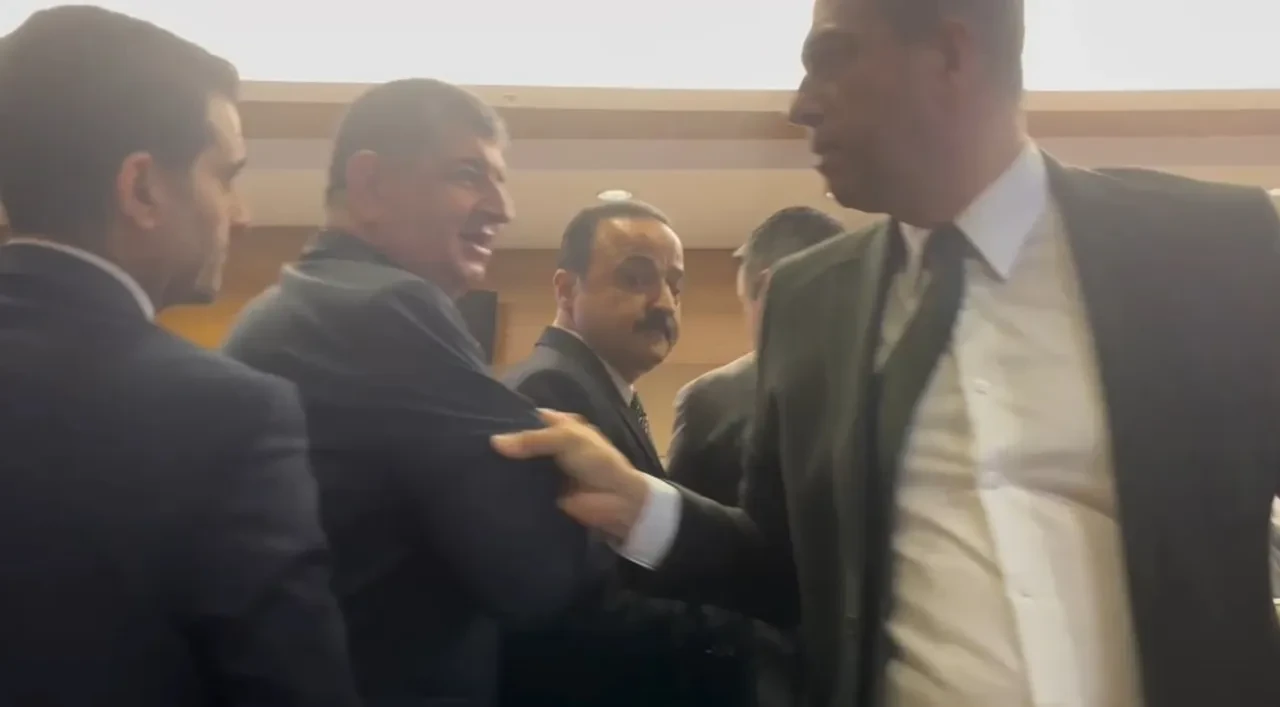 Kartalkaya komisyonunda gerginlik! CHP milletvekilleri salonu terk etti