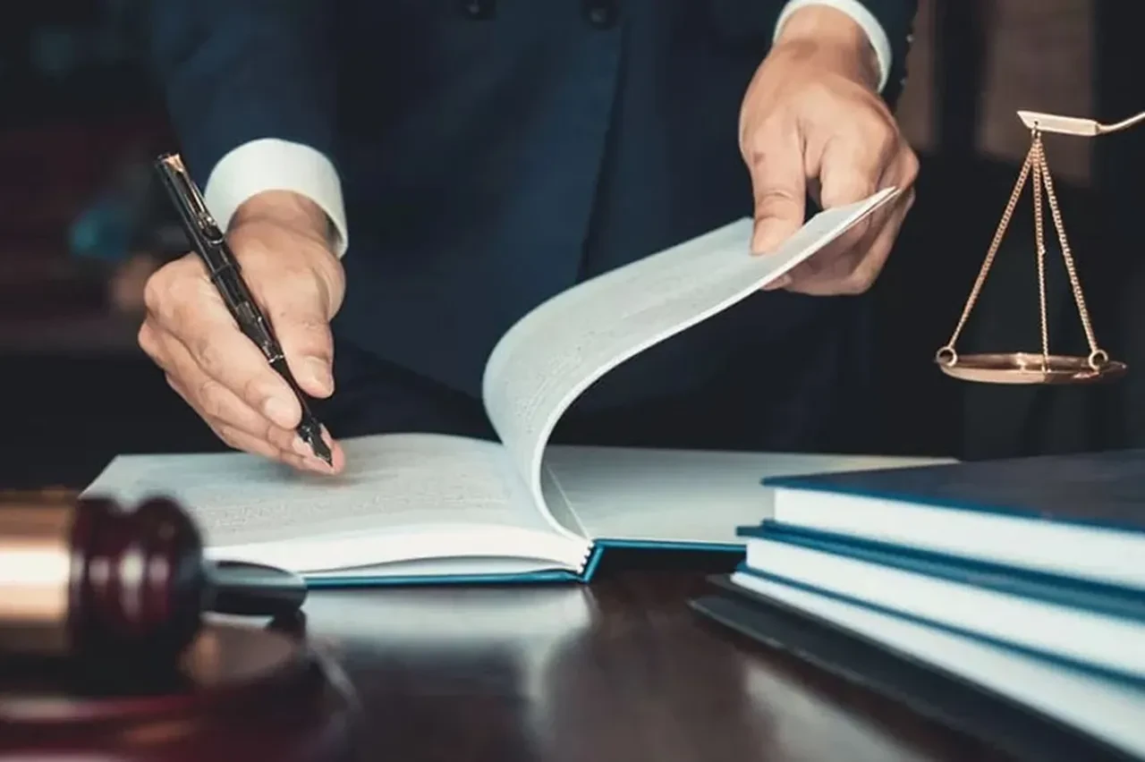 Savunma Dilekçesi Nedir? İş Yeri için Savunma Nasıl Yazılır?
