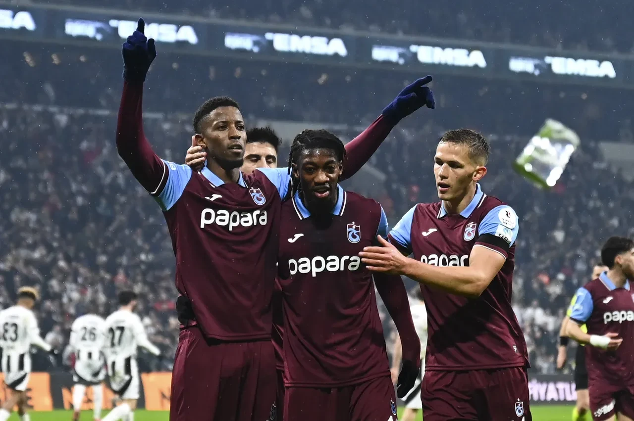 Trabzonspor Rizespor'u 5-2 mağlup etti!