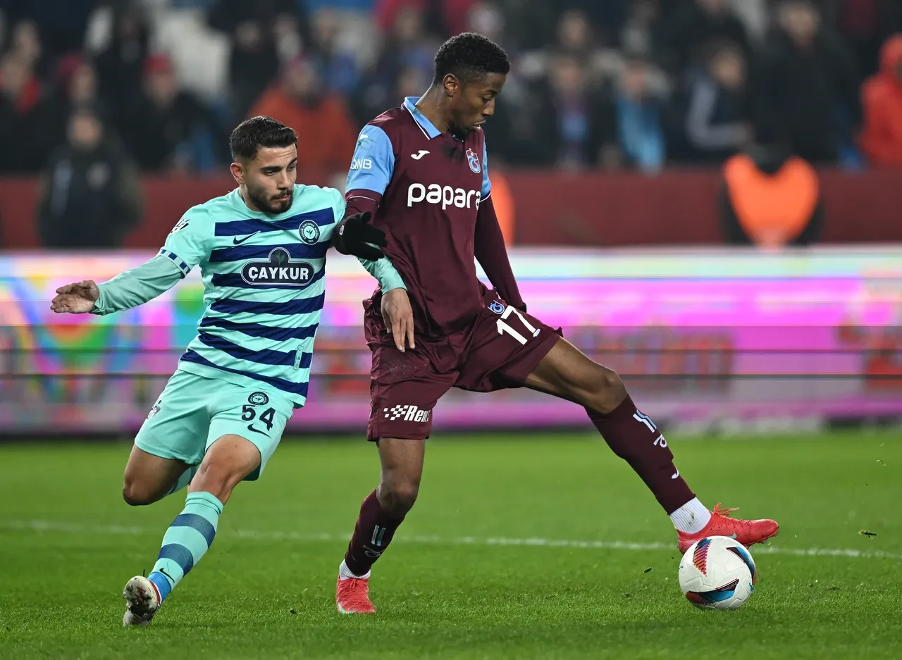 Trabzonspor Rizespor'u 5-2 mağlup etti!