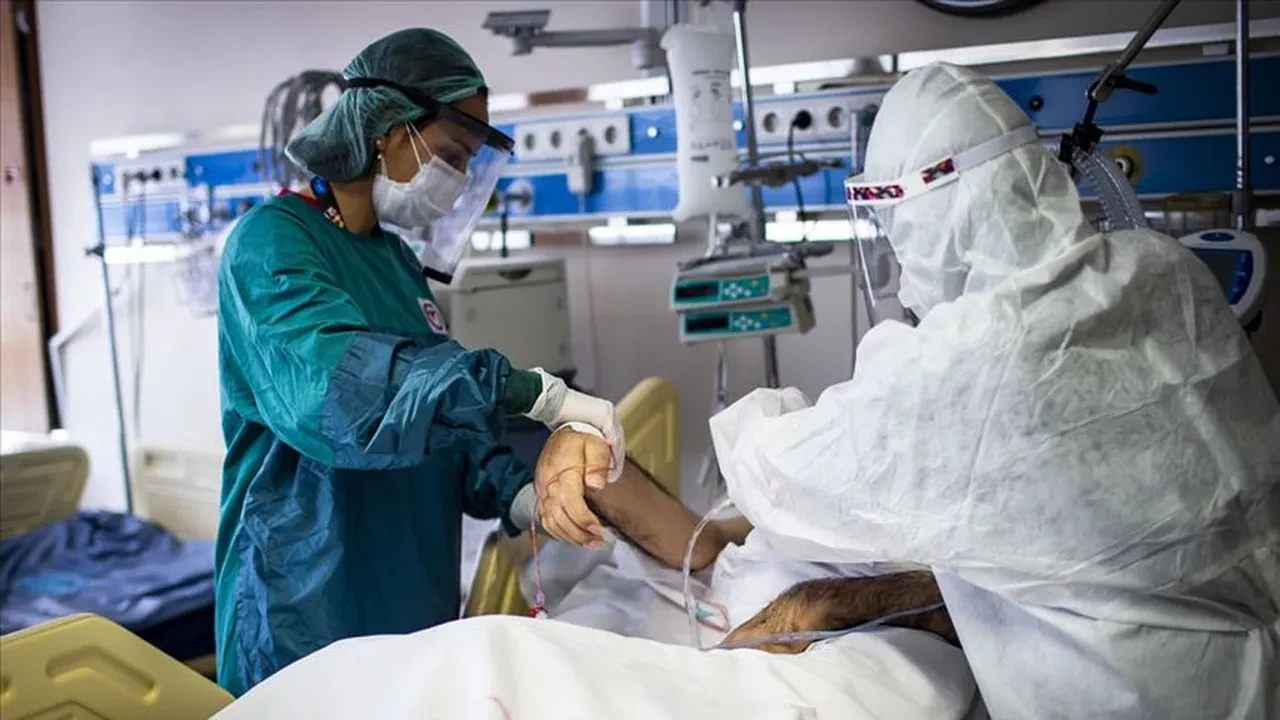 Covid 19 aşıları kalp hastalığı yapar mı? Ünlü doktordan ezber bozan açıklamalar