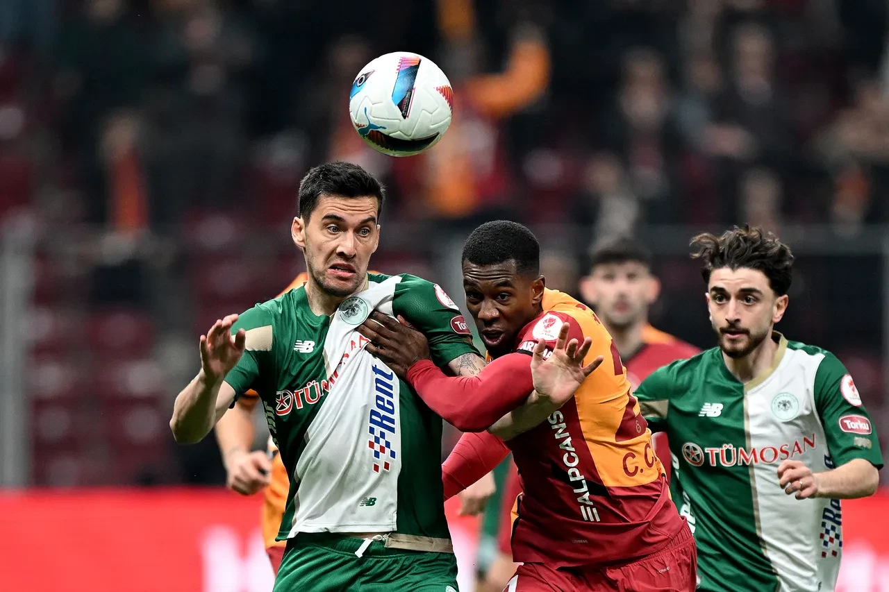 Galatasaray Konyaspor ile golsüz berabere kaldı!