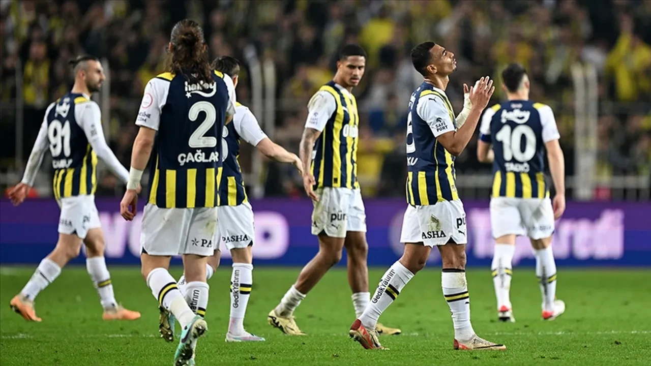 Gaziantep FK Fenerbahçe maçı hangi kanalda, nerede izlenir? Ziraat Türkiye Kupası çeyrek final biletini alan takım belli olacak