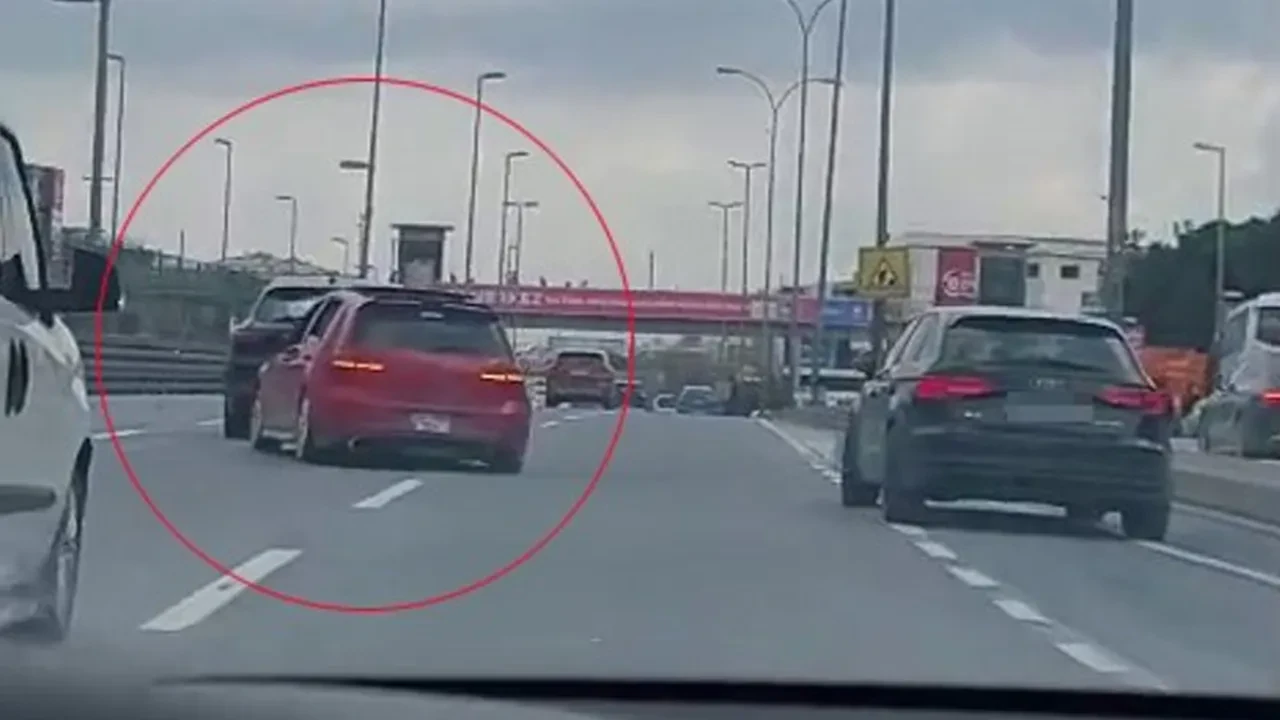 Makas atan trafik magandası kamerada