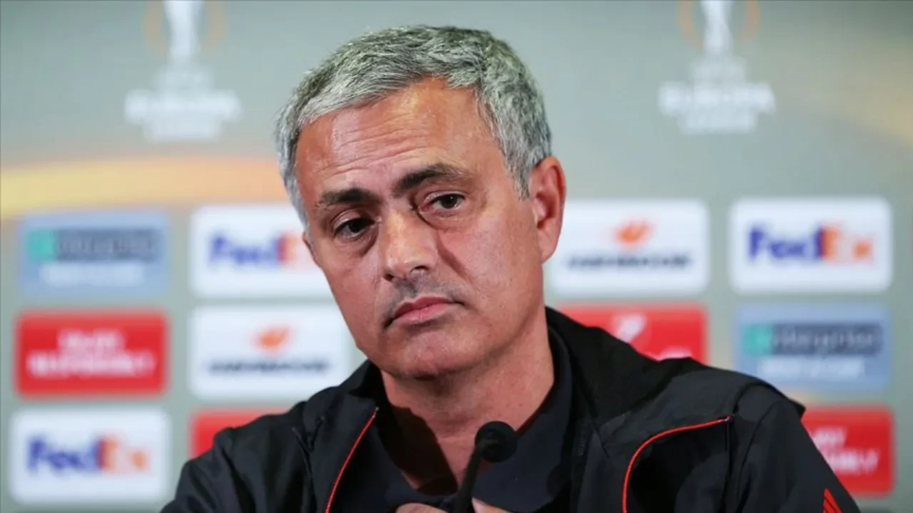 Mourinho cezalı mı, neden? Salvatore Foti açıkladı