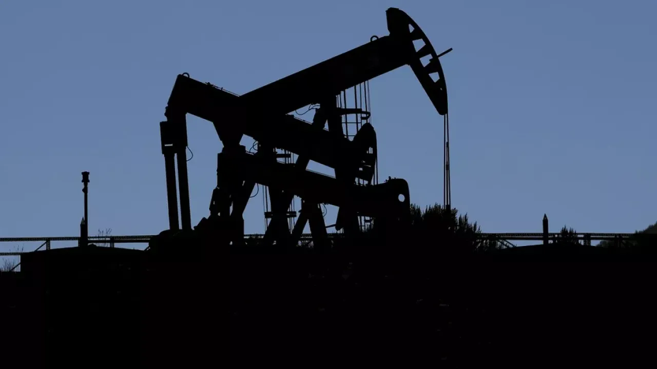 Petrol fiyatlarını değiştirecek karar: Chevron’un petrol lisansı iptal edildi