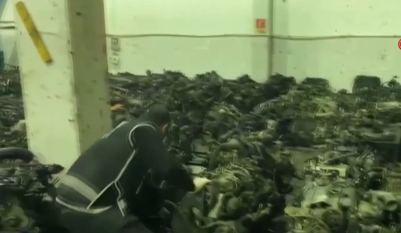 Ankara merkezli 3 ilde kaçak oto yedek parça operasyonu! 80 milyon TL'lik vurgun