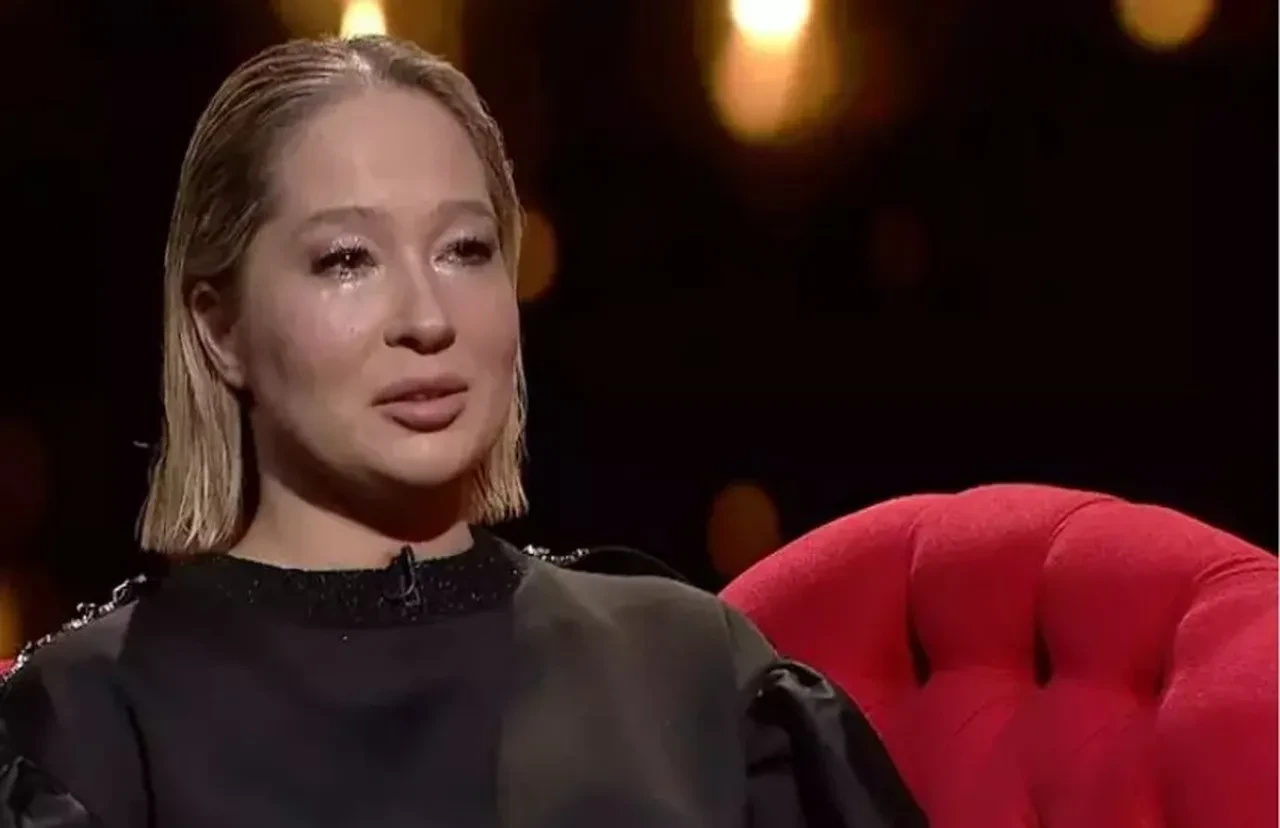 Gülçin Ergül, Hepsi grubu hakkında konuştu! Cemre Kemer sert çıktı