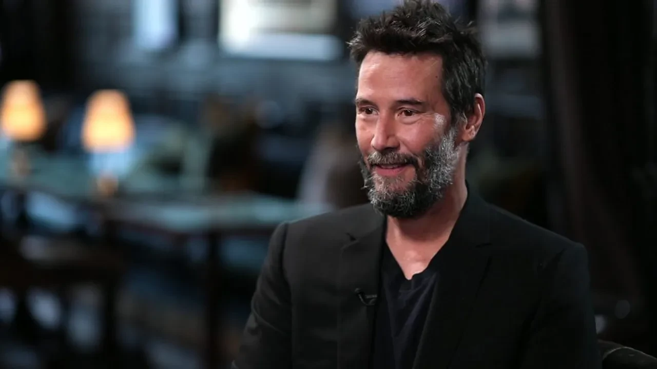 Keanu Reeves'in yeni hayali! Kırmızı halıdan, kırmızı gezegene!