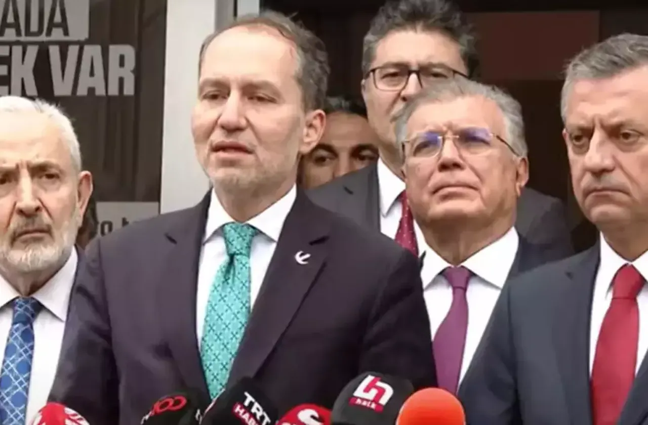 Yeniden Refah ve MHP arasında telefon krizi! Erbakan gerçekleri tek tek açıkladı