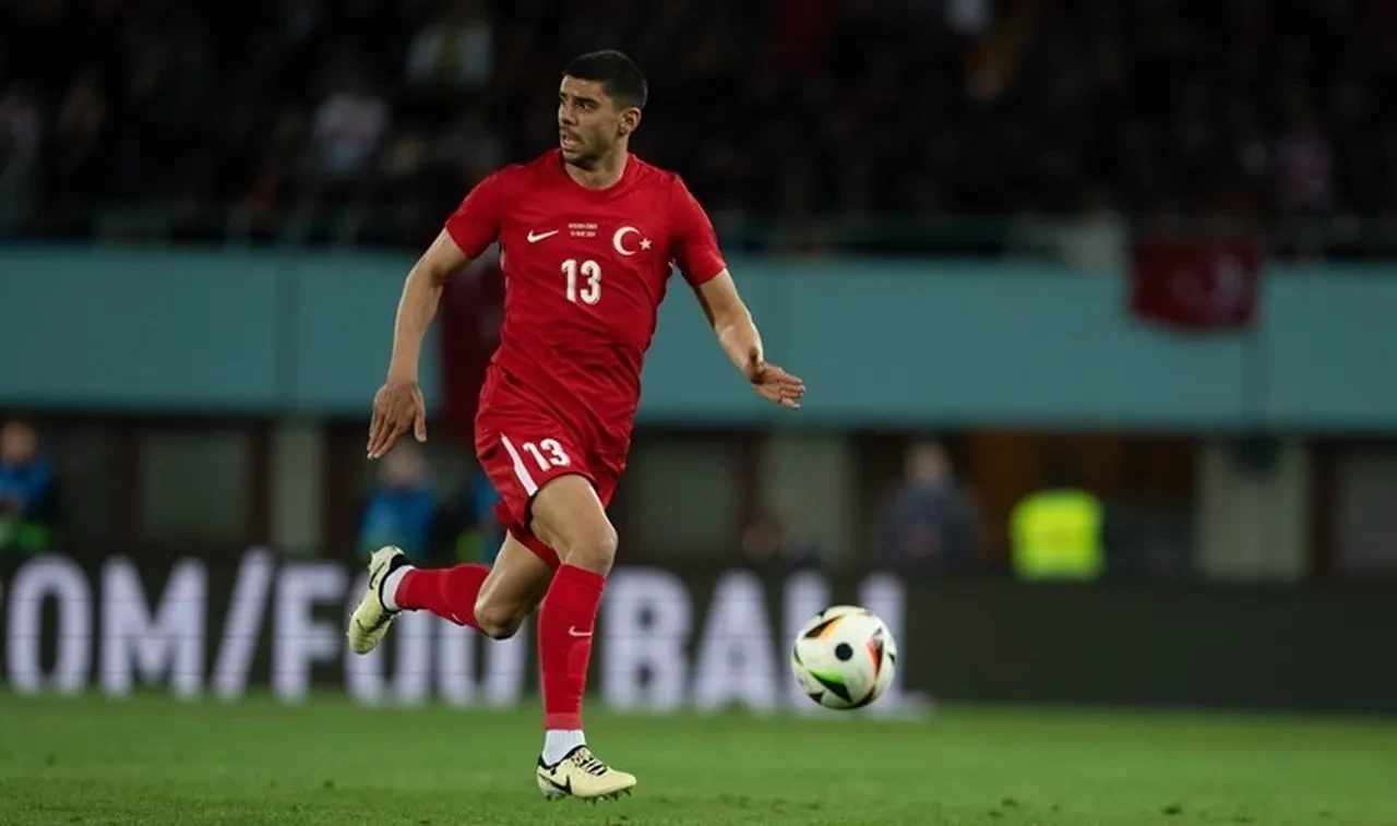 Ole Gunnar Solskjaer'e yerli stoper! Beşiktaş'tan transferde ters köşe