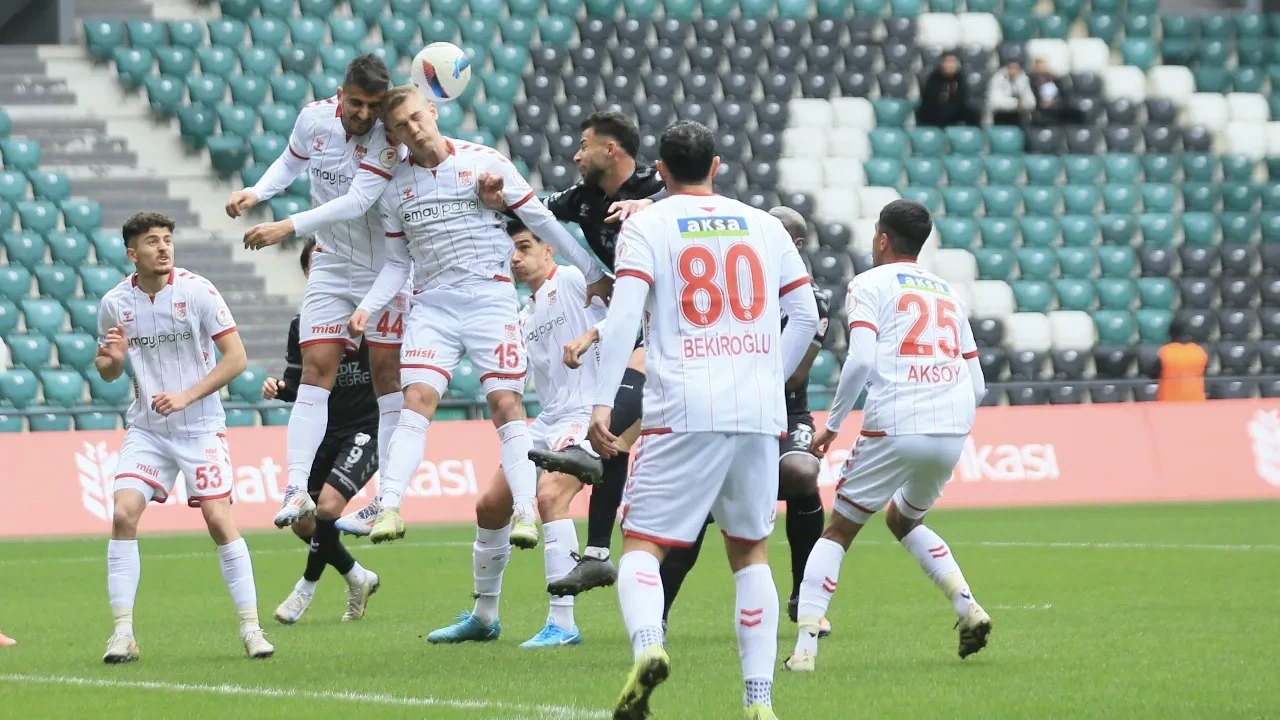 Son dakika | PFDK duyurdu: Sivasspor 3-0 hükmen mağlup ilan edildi!