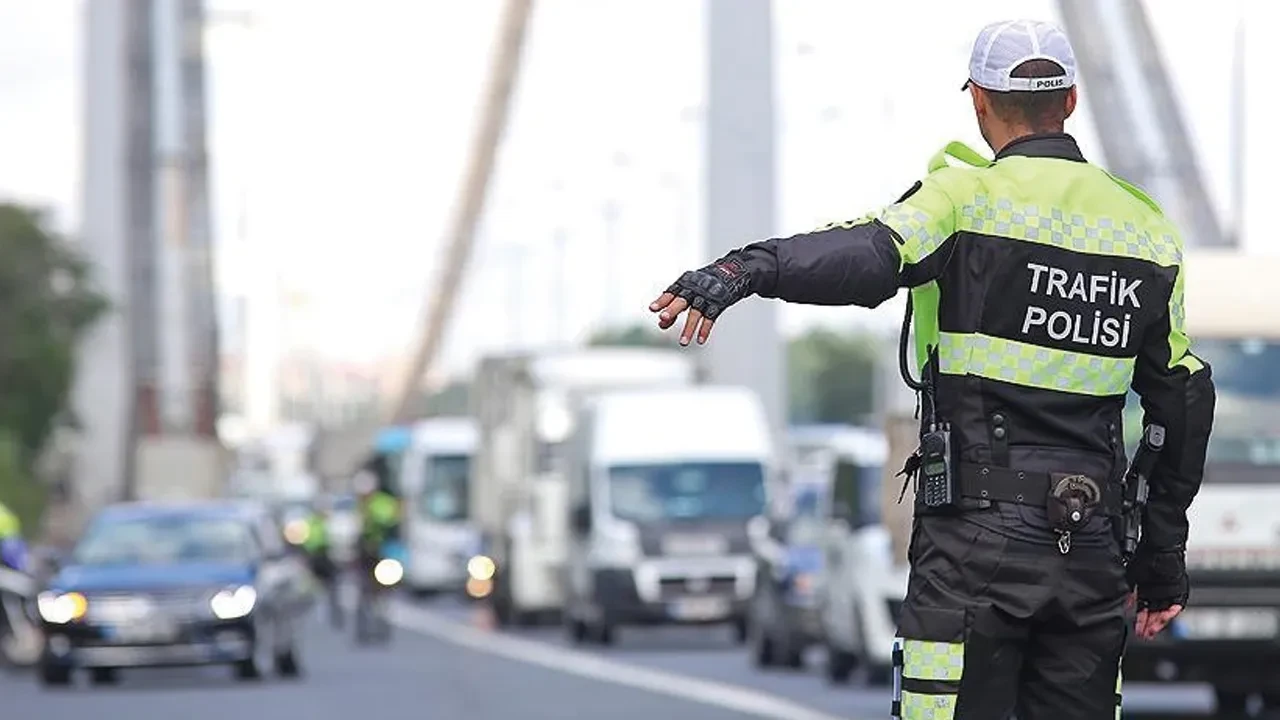 Bakan Yerlikaya verileri paylaştı! 1 haftada 3 Milyon 145 bin 753 araç denetlendi