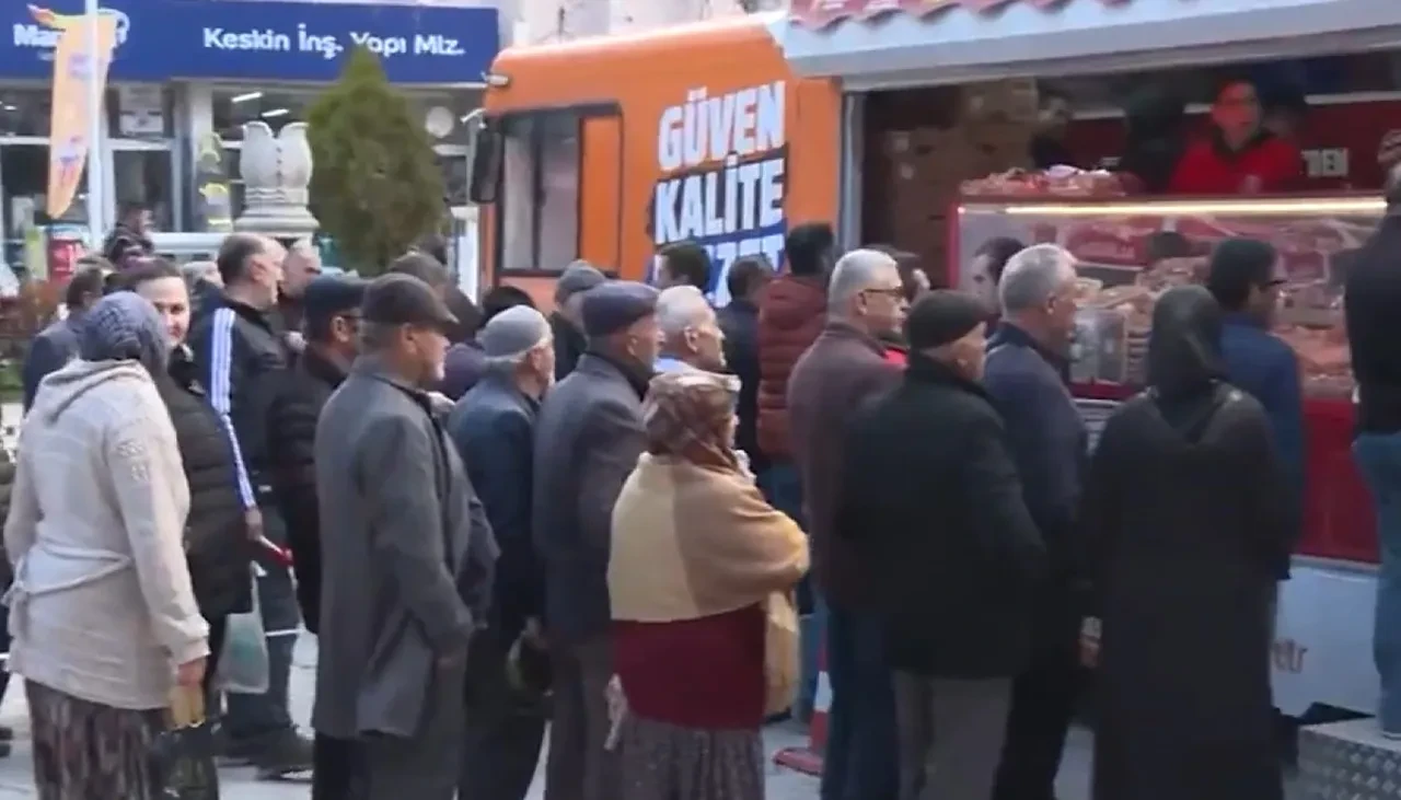 Ankara'da uygun fiyatlı kırmızı et satışı başlıyor