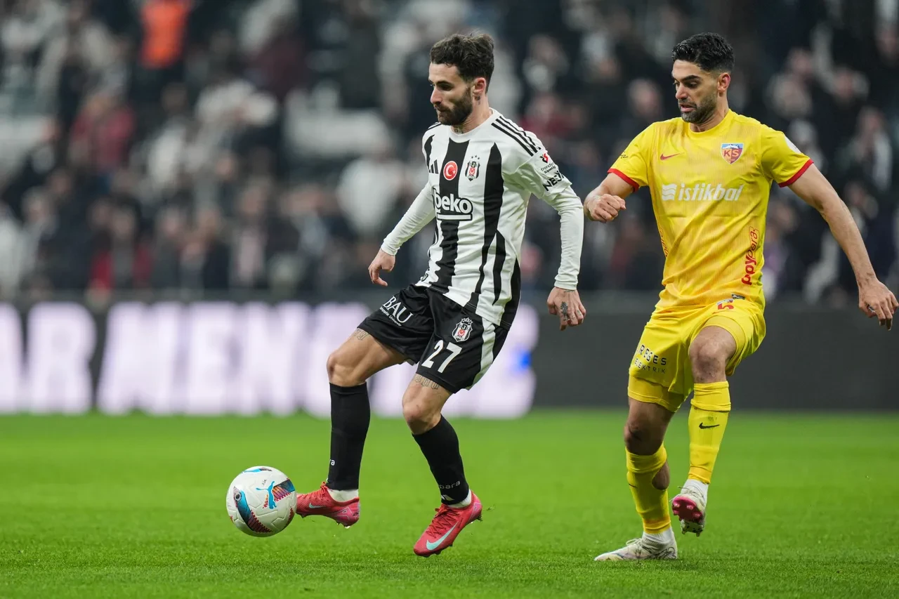 Beşiktaş Kayserispor engelini iki golle geçti!