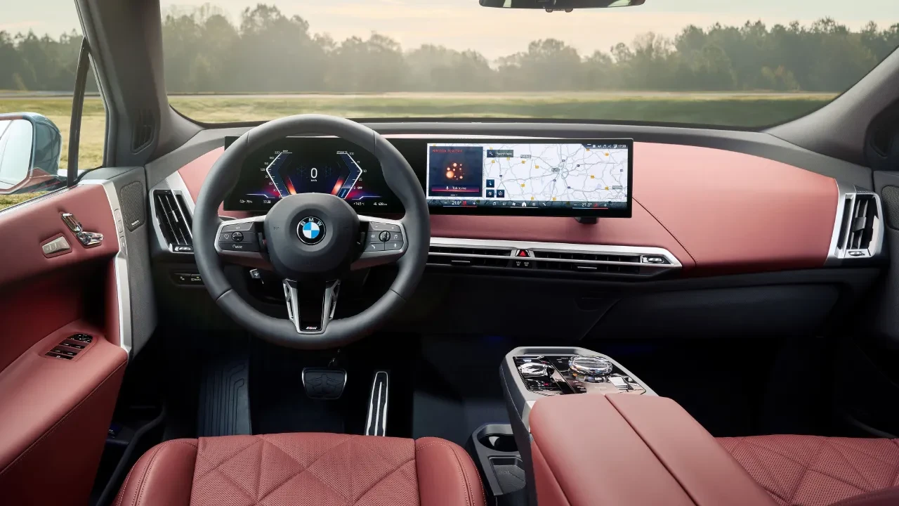 BMW yeni iX serisi Türkiye'ye geldi: İşte güncel fiyatı