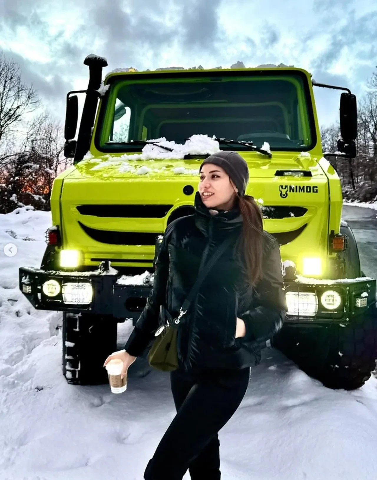 Fahriye Evcen golf oynamaya gitti, takipçilerinin sabrı taştı: Zengin olduğunu biliyoruz