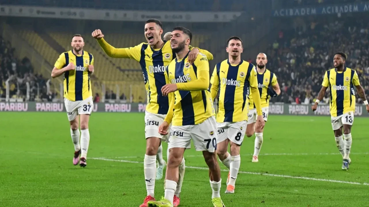 Fenerbahçe, Galatasaray