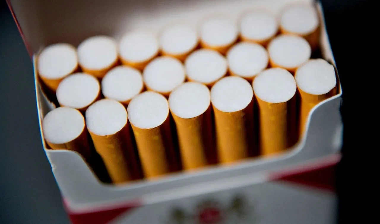 Sigaraya zam üstüne zam! Yeni fiyat listesi açıklandı: 100 TL'ye dayandı