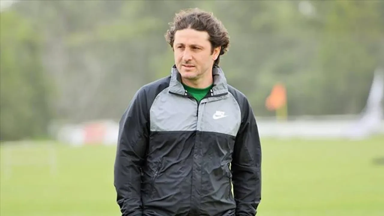 Trabzonspor'un yeni teknik direktörü kim olacak? Fatih Tekke'nin hangi takımları çalıştırdığı gündem oldu