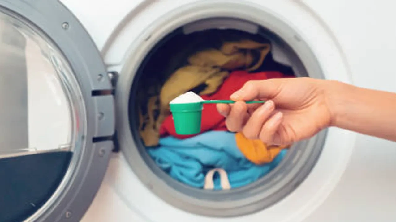 Ünlü deterjan markası dev ceza! 'Tek yıkamada çıkar' vaadi çürütüldü: Bakanlık ifşa etti 