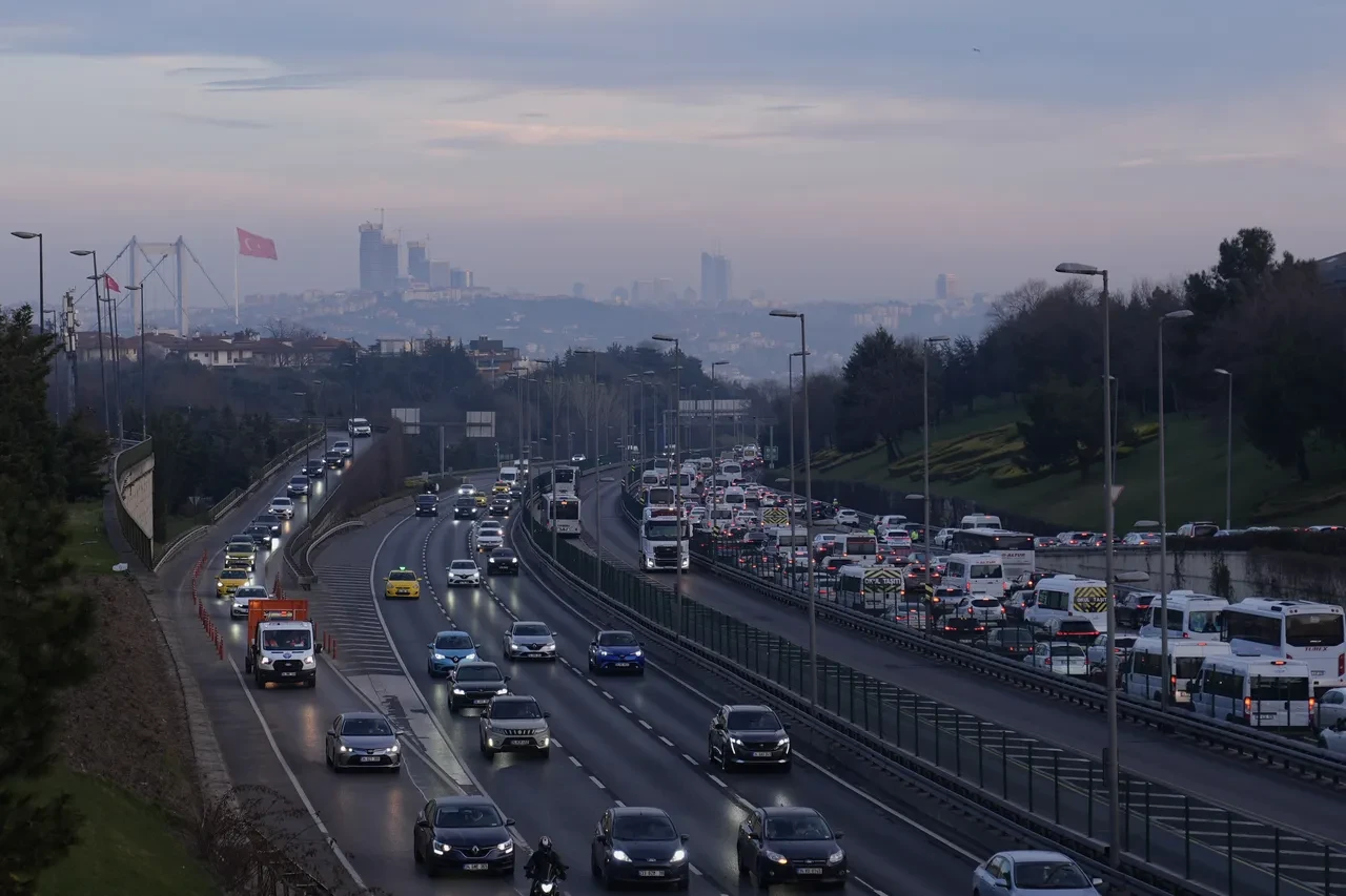 İstanbul trafik yoğunluk haritası son durum! Megakent kilit durumda