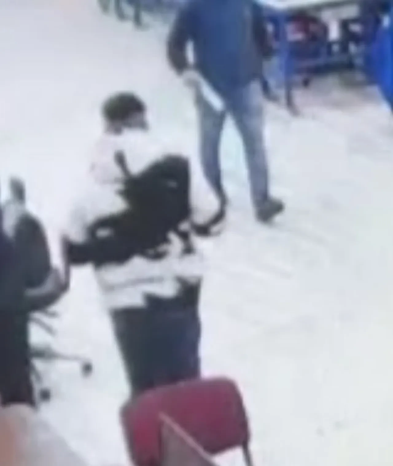 İstanbul ve İzmir'de kargo dolandırıcılığı! 12 milyon TL'lik vurgun yapmışlar