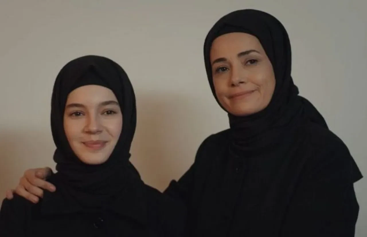 Kızıl Goncalar hayranlarını üzecek haber! Son 9 bölüm 