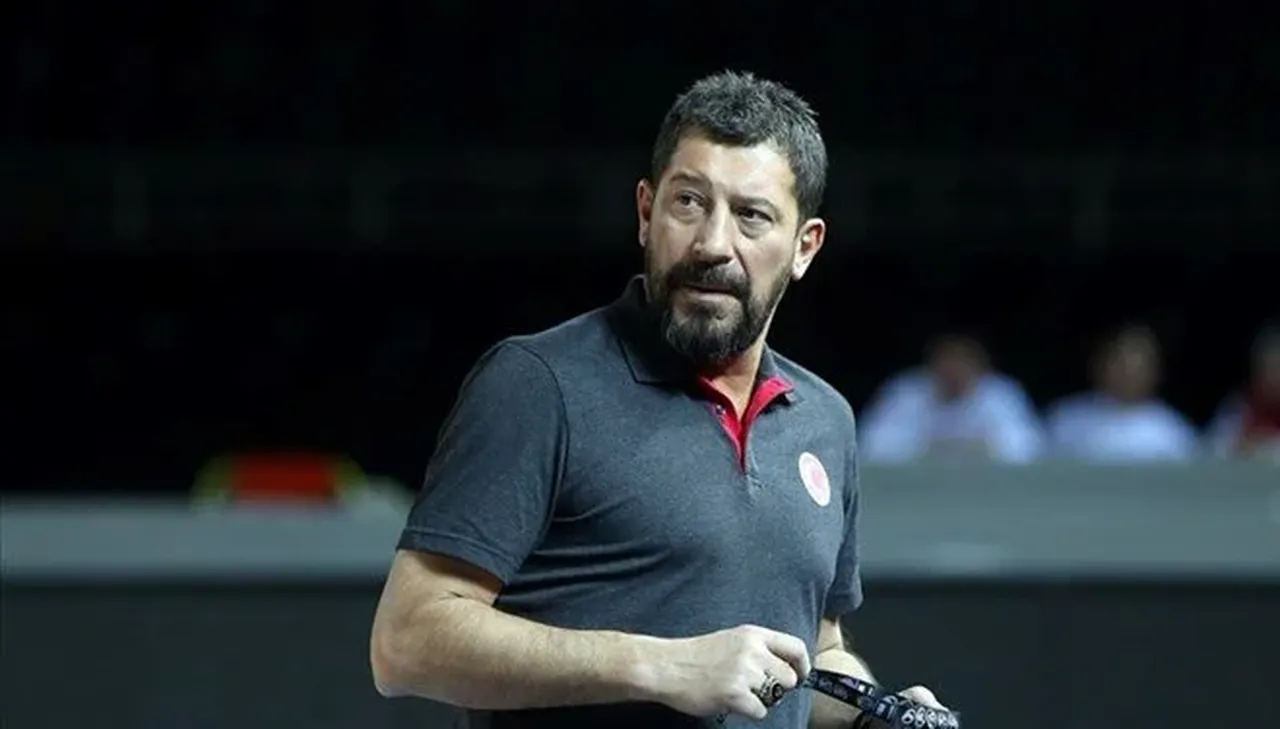 Ufuk Sarıca hastaneye kaldırıldı! Sağlık durumu hakkında açıklama