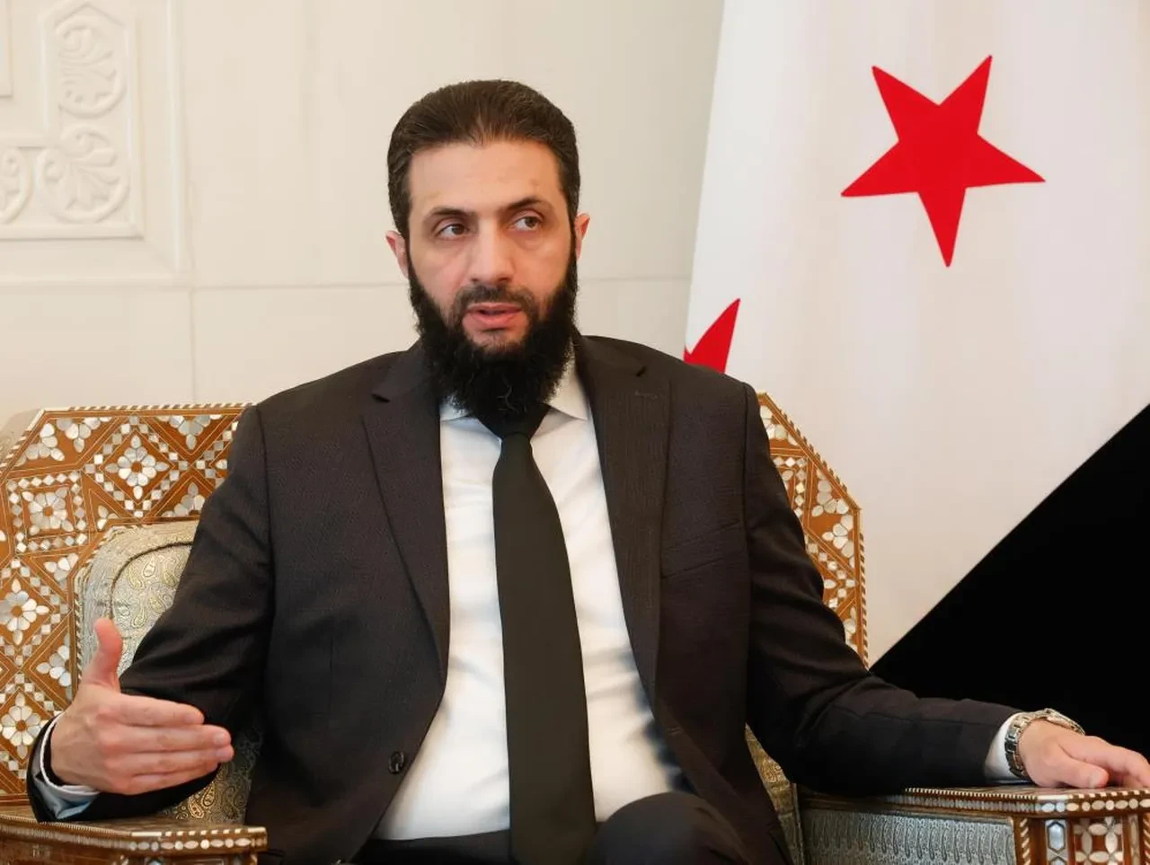 Suriye'deki olayların ardından Şara'dan itiraf ve intikam sözü: 30 gün süre verdi