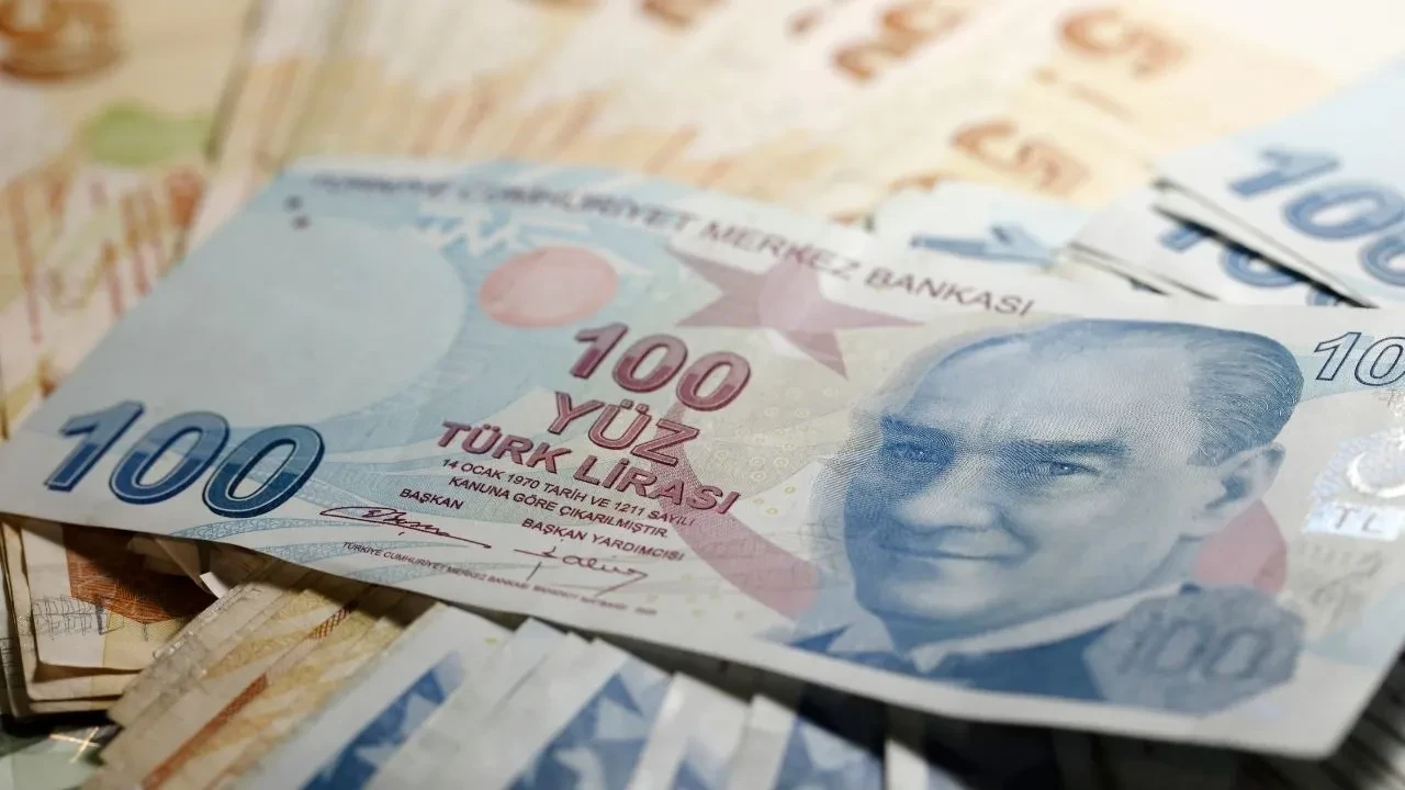İhtiyaç, taşıt ve konut kredisi çekecekler dikkat! Banka seçerken 3 defa düşünün: İşte kredi faizlerinin düşeceği tarih