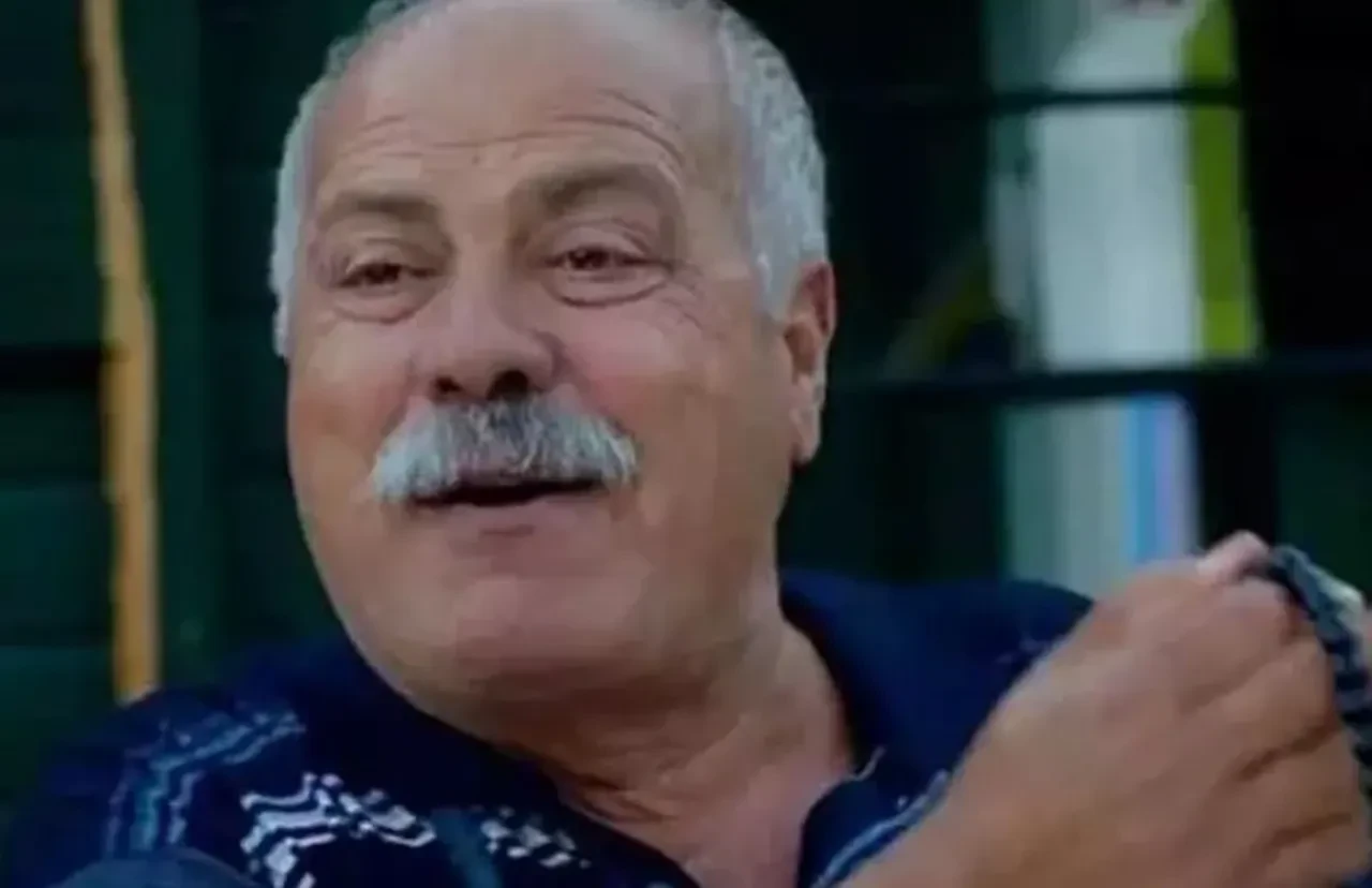 Oyuncu Ali Tutal'dan kötü haber! Hastaneye kaldırıldı