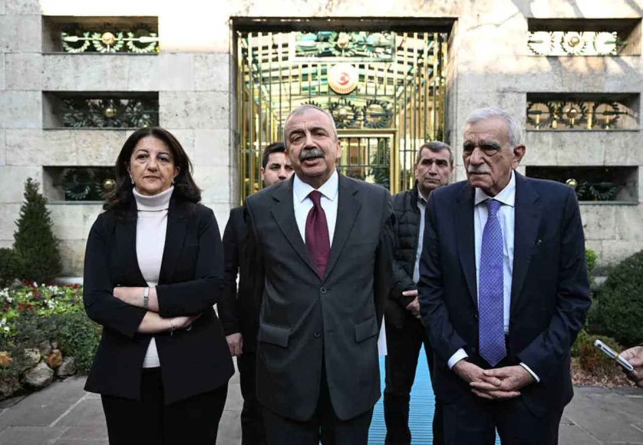 Cumhurbaşkanı Erdoğan ve Sırrı Süreyya'dan dikkat çeken diyalog! İmralı heyetiyle ilk temas