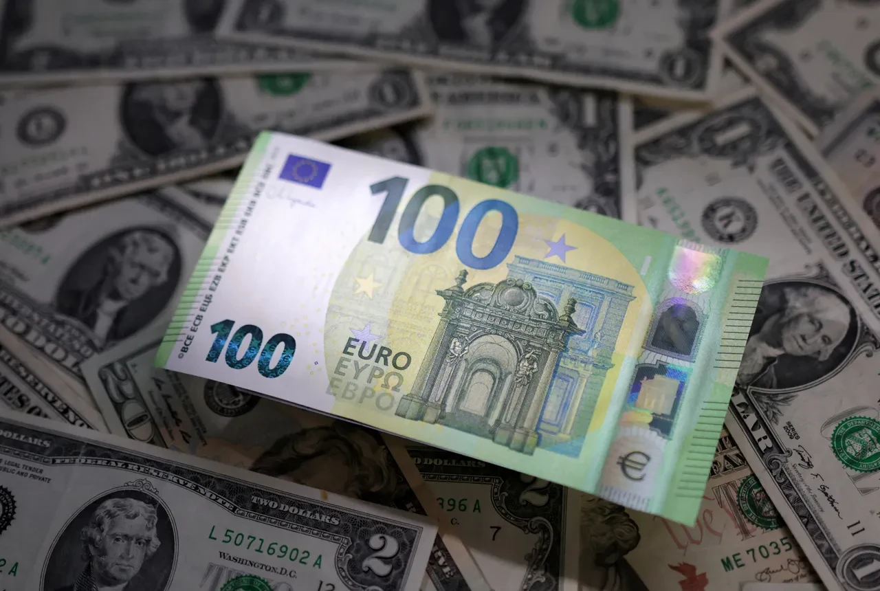 Dolar ve euro zirveye yatay seyirde! 13 Mart döviz kurları